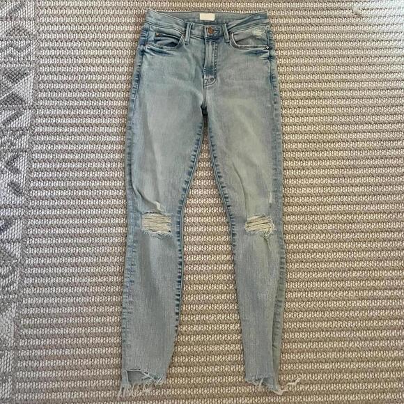 MOTHER The Stunner Zip Ankle Step Fray in Rolling in the Bushes - Picture 6 of 11